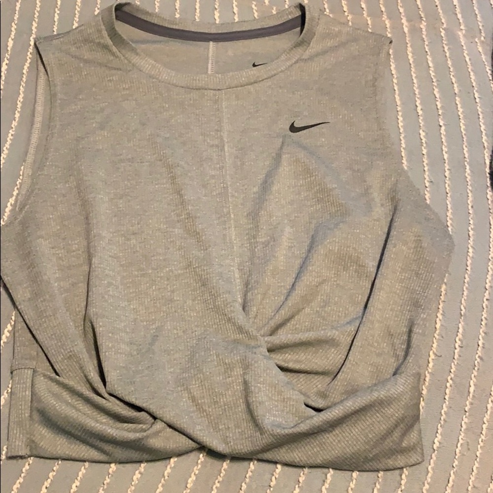 Nike medium crop top ribbed grey